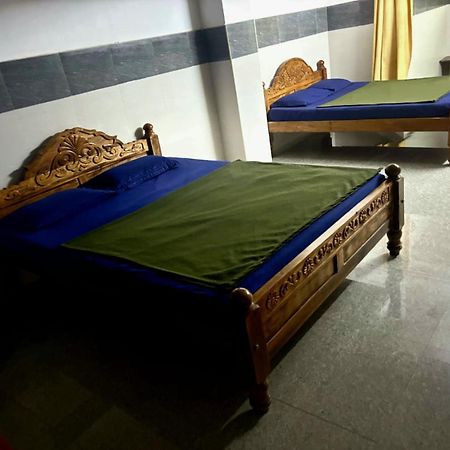 Gsr Stayhome Pondicherry Eksteriør bilde