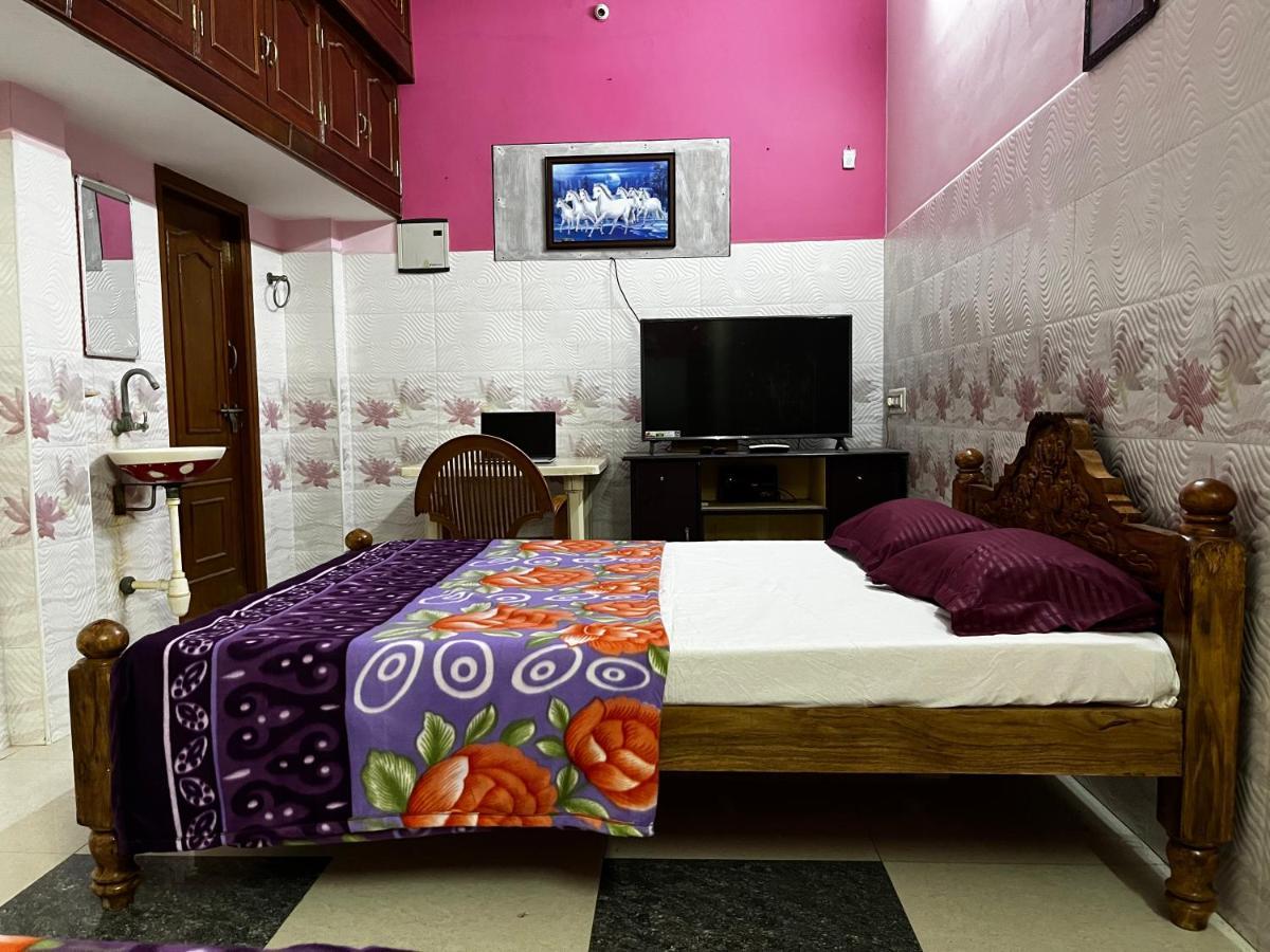 Gsr Stayhome Pondicherry Eksteriør bilde